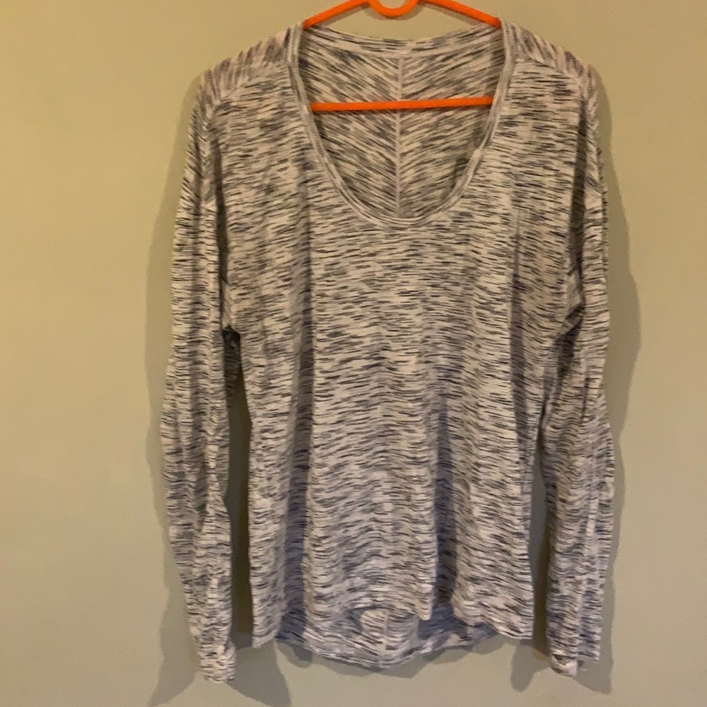 Lululemon long sleeve top